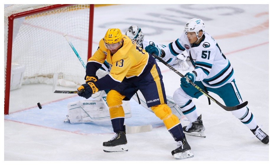 Яков Тренин принял участие в вынесенном матче, несмотря на запрет властей Чехии. Фото: Reuters