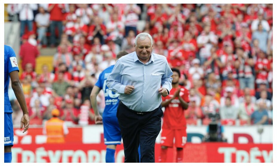 Юрий Гаврилов, футбол