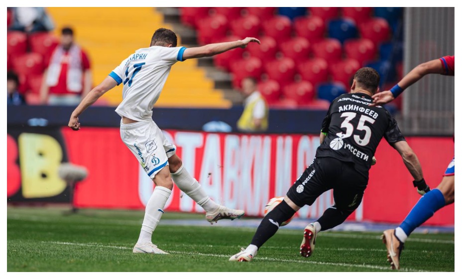 В межсезонье первом матче «Братского кубка» «Динамо» поразило ворота Акинфеева пять раз. Фото: соцсети ФК «Динамо»