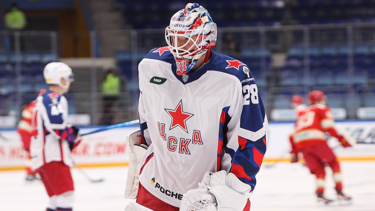 В воротах у ЦСКА был Иван Федотов. Фото: пресс-служба ХК ЦСКА (Москва)