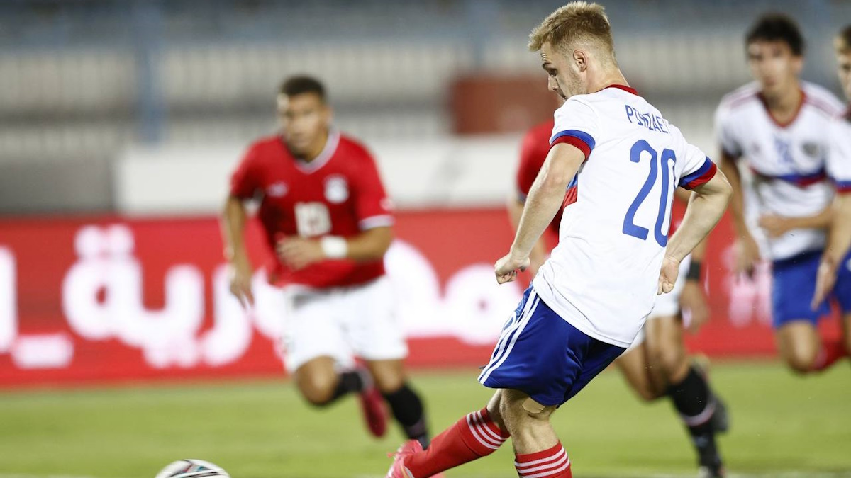 Единственный гол у нас с пенальти забил Сергей Пиняев. Фото: пресс-служба сборной России по футболу