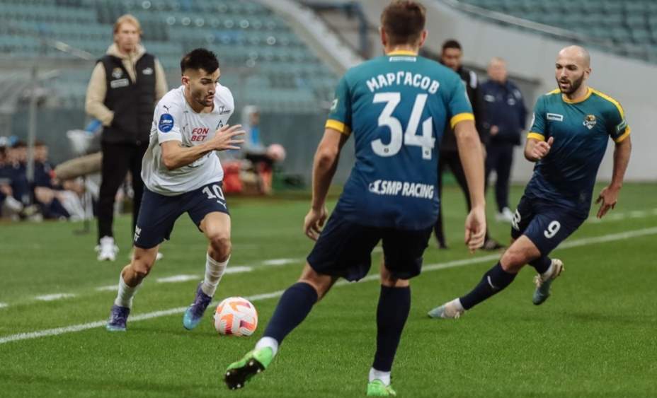 Аргентинец Гарре - один из самых ярких игроков РПЛ. Фото: ВК ФК «Крыльев Советов»