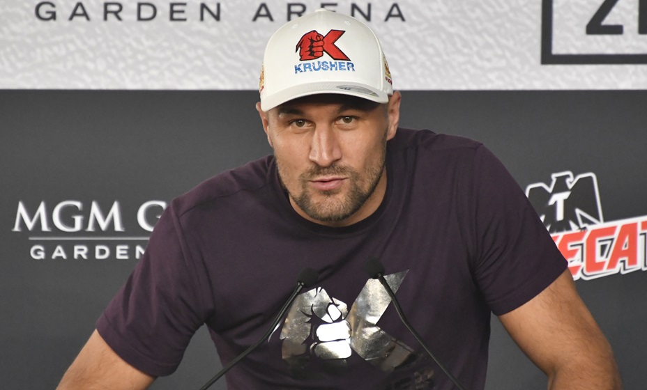 Ковалев: Не думал, что в США могут угнать машину. Фото: Global Look Press