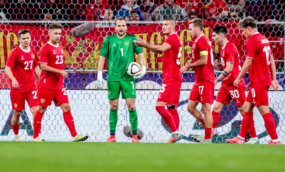 Семин похвалил Батракова, Миранчука и Воробьева после матча с Ираном. Фото: РФС